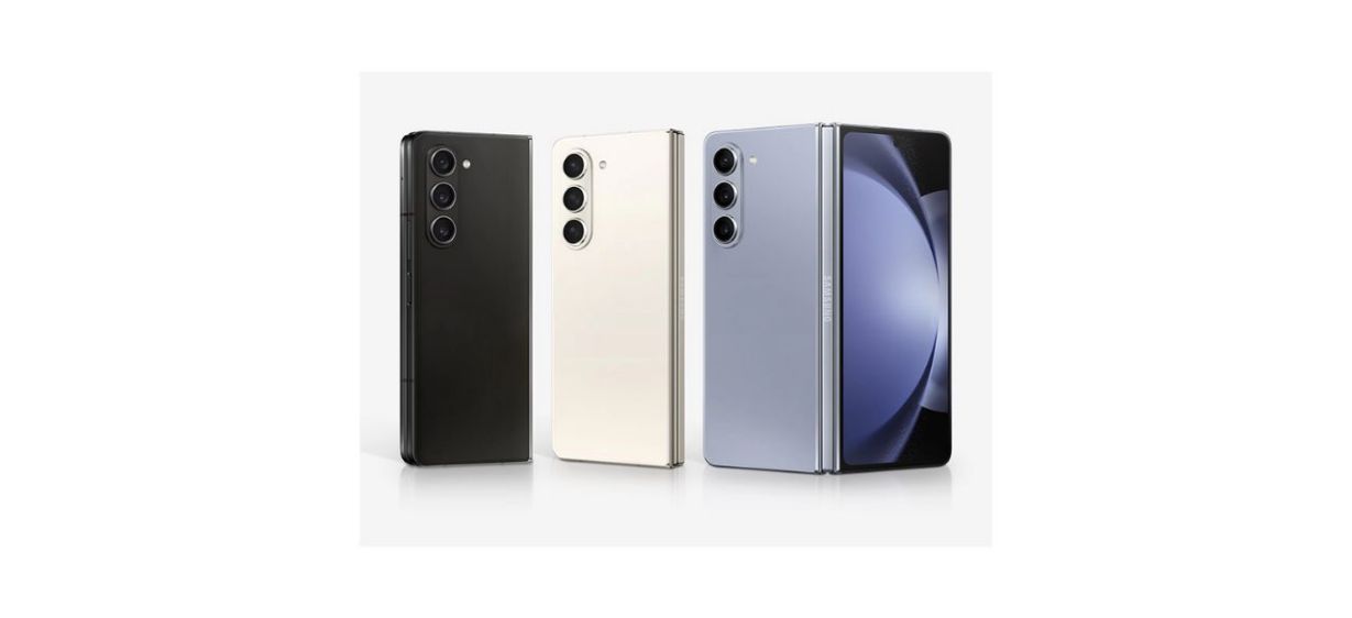 Three Galaxy Z Fold5 phones in black, white and light blue