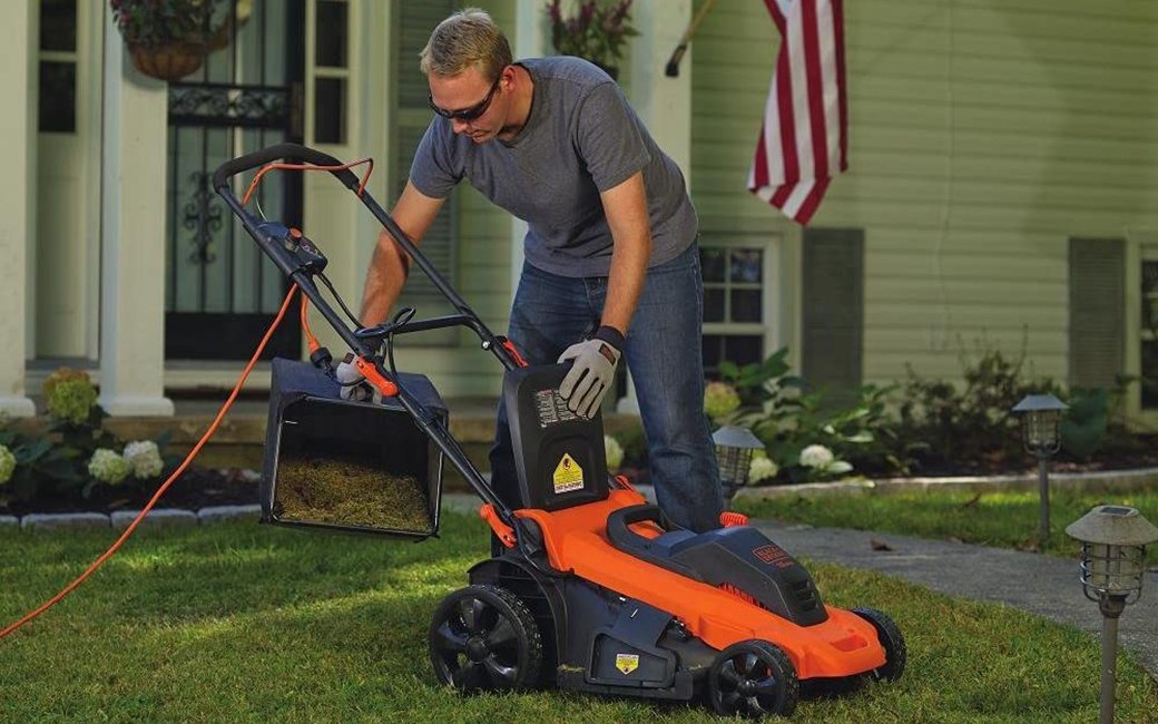 Black and decker online lawn mowers