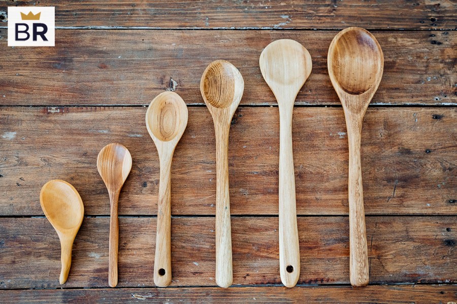 https://cdn1.bestreviews.com/images/v4desktop/image-full-page-600x400/09-how-to-clean-wooden-spoons-b17ff7.jpg?p=w900