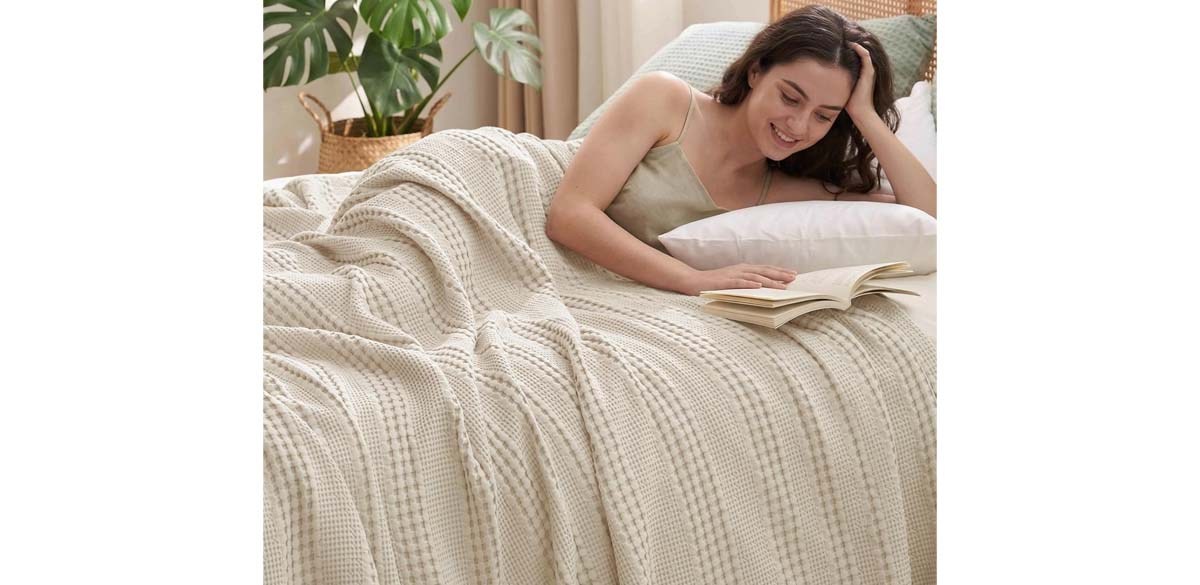 PHF Cooling Waffle Blanket