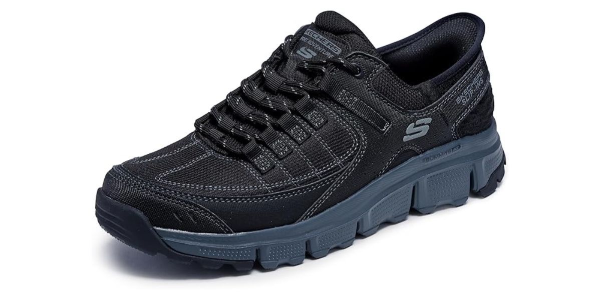 Skechers Men's Summits AT Hands Free Slip-in Sneaker