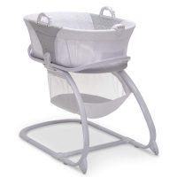 Delta Children 2-in-1 Moses Basket Bassinet